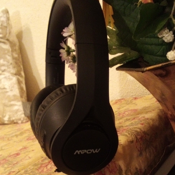 mpow Other - Mpow Black Over-Ear Headphones